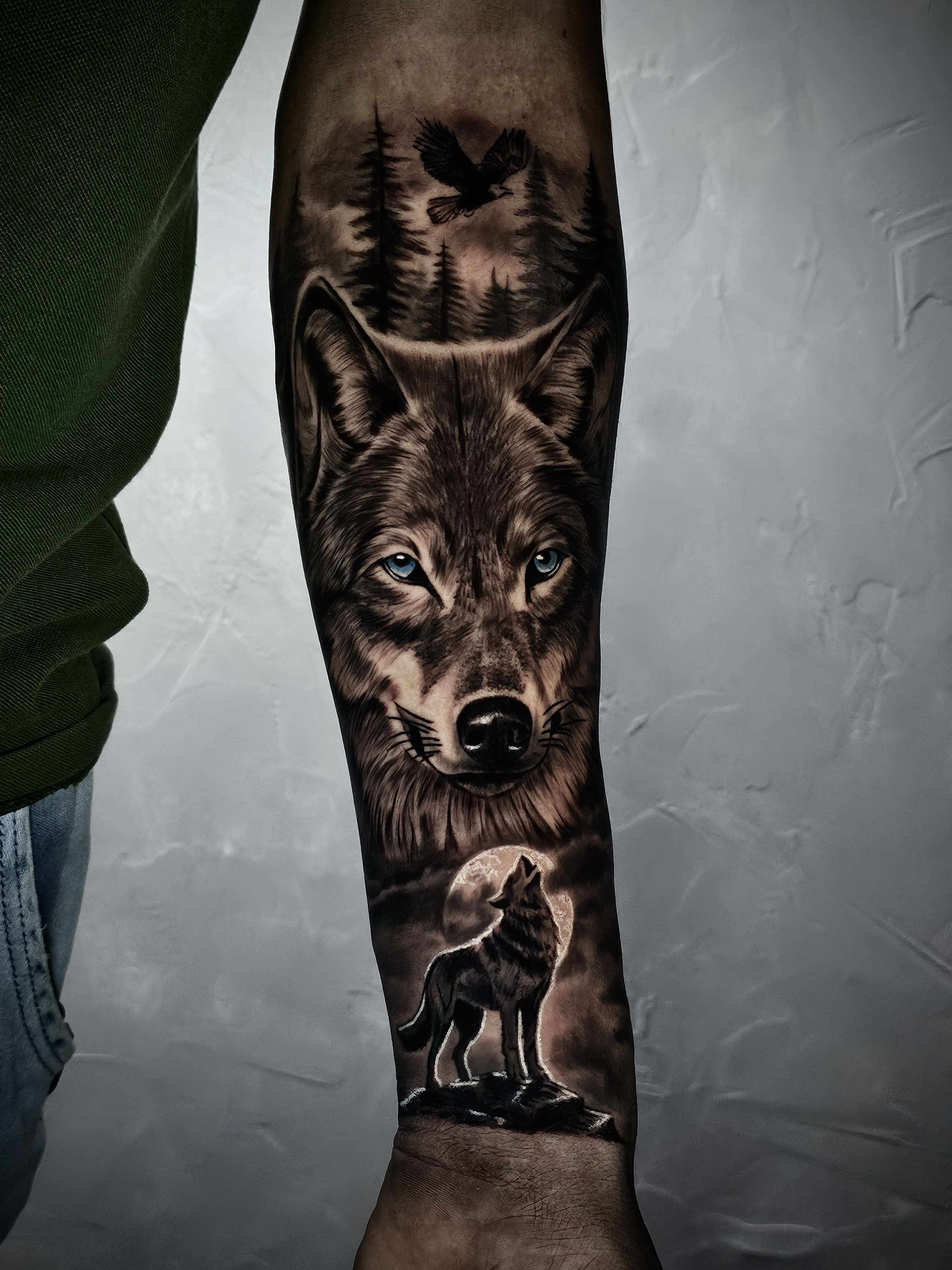 Fechamento de perna completo tatuagem masculina em Goiânia